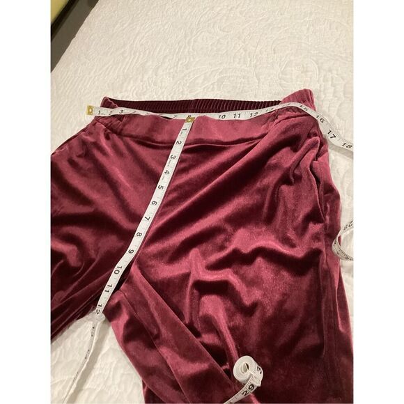 Old Navy Velvet Wide Leg Pants - Burgundy - Picture 4 of 6